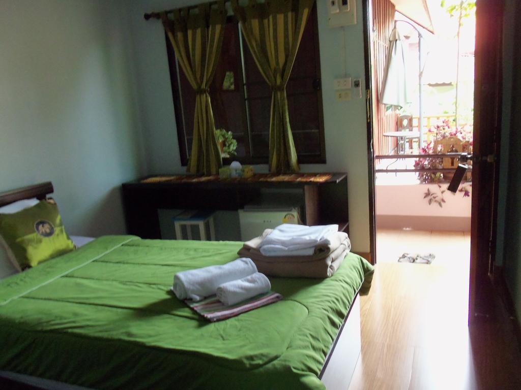 Baitong Homestay Chiang Mai Habitación foto