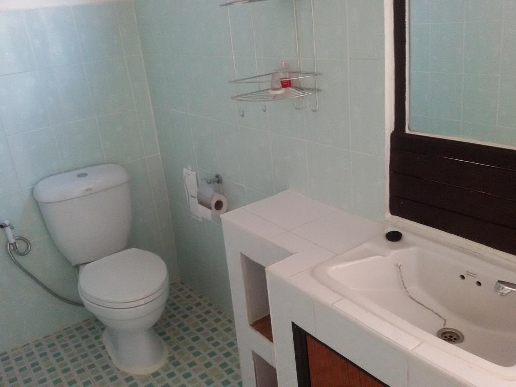 Baitong Homestay Chiang Mai Exterior foto